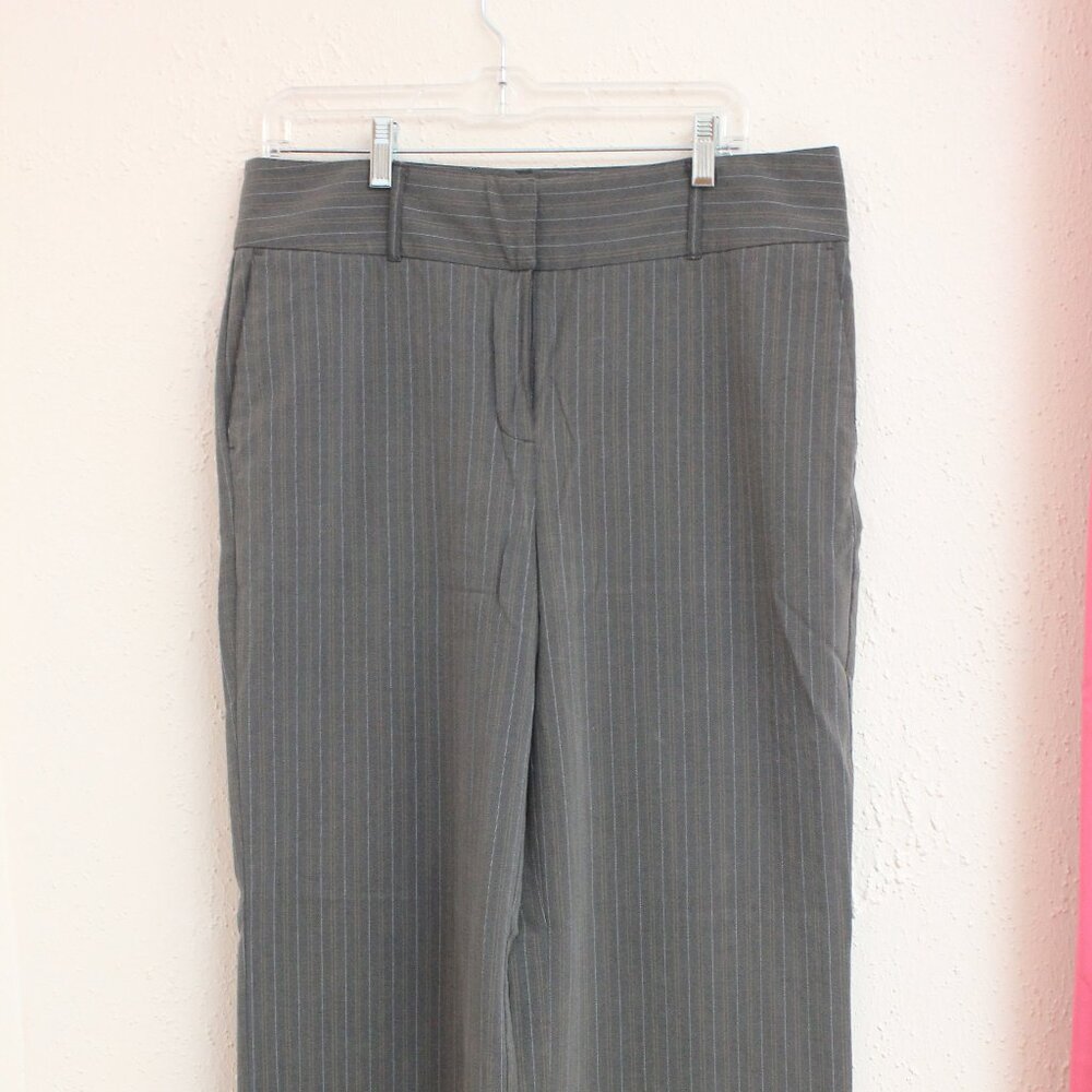 #462 Chico's Grey Dress Pants Size 2 Reg Regular Length (12)
